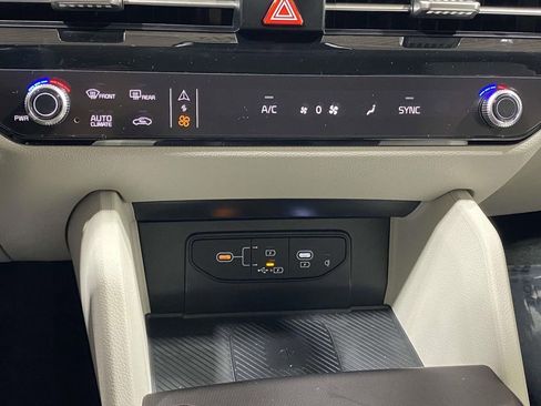 New 2026 Kia Sportage EX FWD image 28