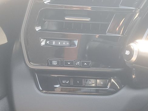 Used 2023 Lexus RX 350 Premium w/ Accessory Package AWD/4WD image 31