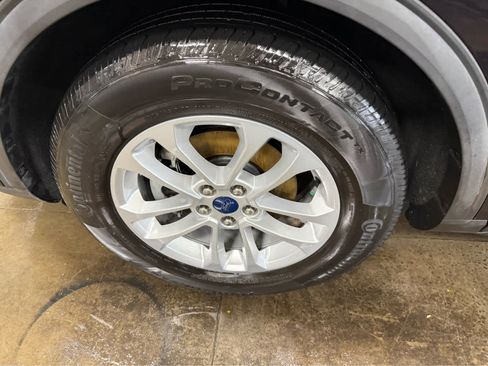 Used 2021 Ford Escape SE w/ Cold Weather Package AWD/4WD image 7