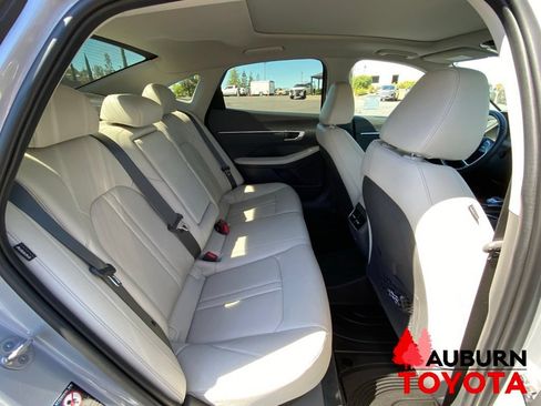 Used 2023 Hyundai Sonata Limited FWD image 17