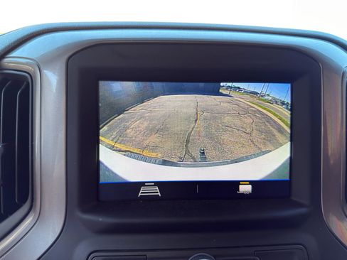 Used 2023 Chevrolet Silverado 2500 W/T w/ Gooseneck/5TH Wheel Package AWD/4WD image 14