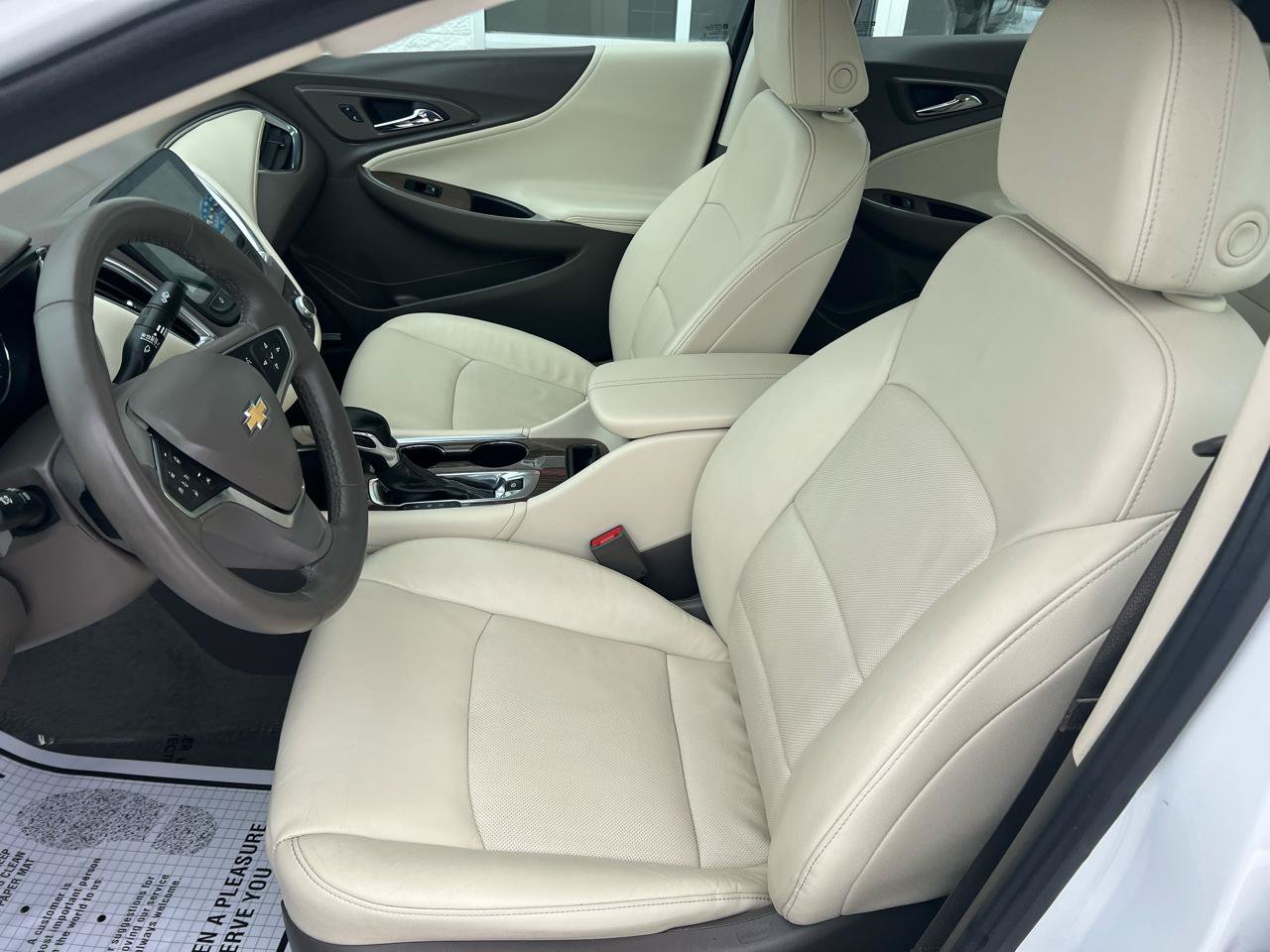Used 2024 Chevrolet Malibu LT FWD image 12