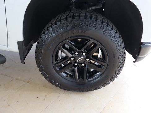 Used 2022 Chevrolet Silverado 1500 Custom Trail Boss w/ Realtree Special Edition image 37