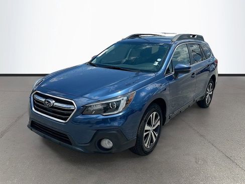 Used 2019 Subaru Outback 2.5i Limited AWD/4WD image 3
