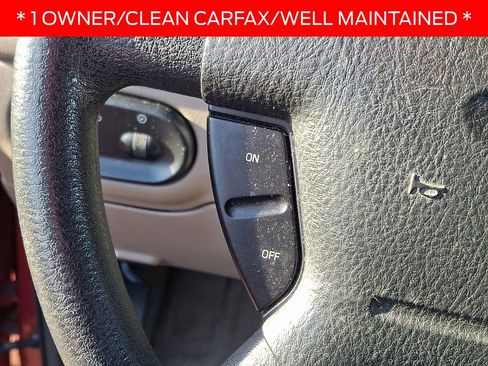 Used 2002 Ford Explorer XLT image 19