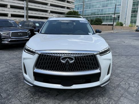 Certified 2026 INFINITI QX60 Luxe w/ Cargo Package image 2