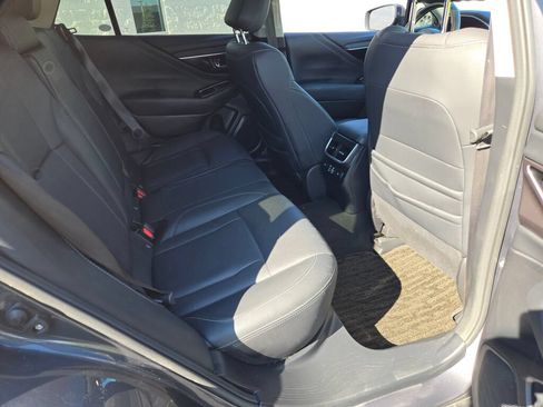 Used 2024 Subaru Outback Limited AWD/4WD image 11