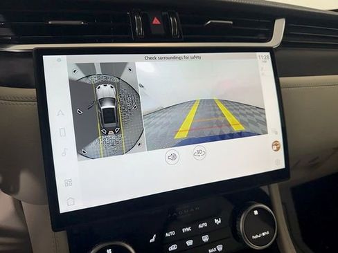 New 2026 Jaguar F-PACE R-Dynamic S image 34