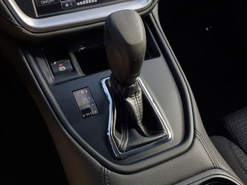 Certified 2024 Subaru Outback 2.5i image 32