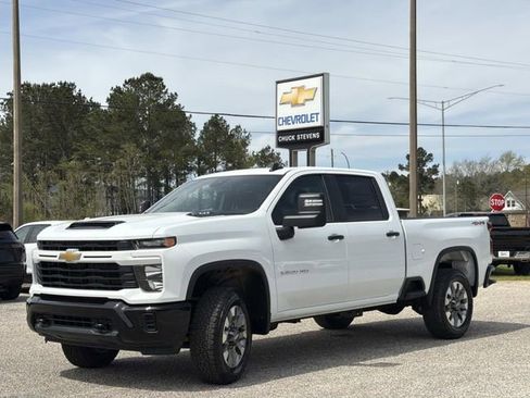 New 2026 Chevrolet Silverado 2500 Custom w/ Custom Convenience Package image 13