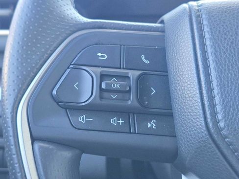 Certified 2026 Toyota 4Runner SR5 AWD/4WD image 32