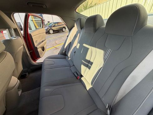 Used 2024 Hyundai Elantra SEL FWD image 16