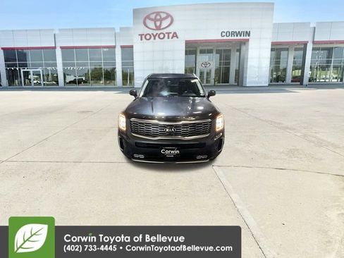 Used 2020 Kia Telluride SX w/ Towing Package image 3