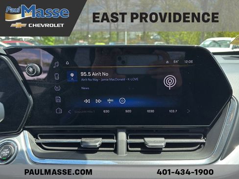 Certified 2025 Chevrolet Trax LT w/ LT Convenience Package FWD image 12