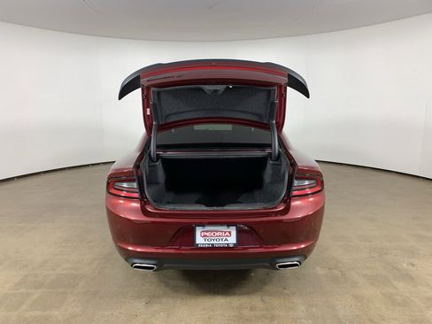 Used 2021 Dodge Charger SXT w/ Blacktop Package image 12