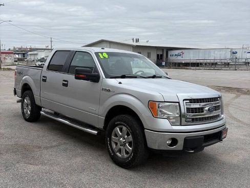 Used 2014 Ford F150 XLT w/ Equipment Group 302A Luxury AWD/4WD image 2
