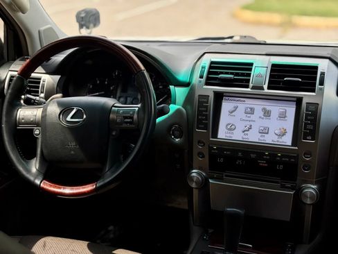 Used 2013 Lexus GX 460 w/ Comfort Plus Pkg AWD/4WD image 22