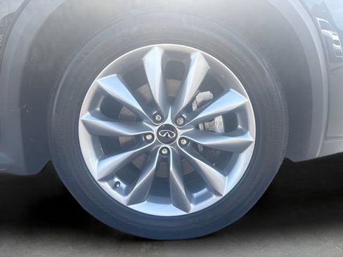 Used 2021 INFINITI QX50 Luxe w/ Cargo Package AWD/4WD image 32