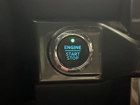 Used 2022 Ford F150 XLT w/ Equipment Group 302A High AWD/4WD image 33