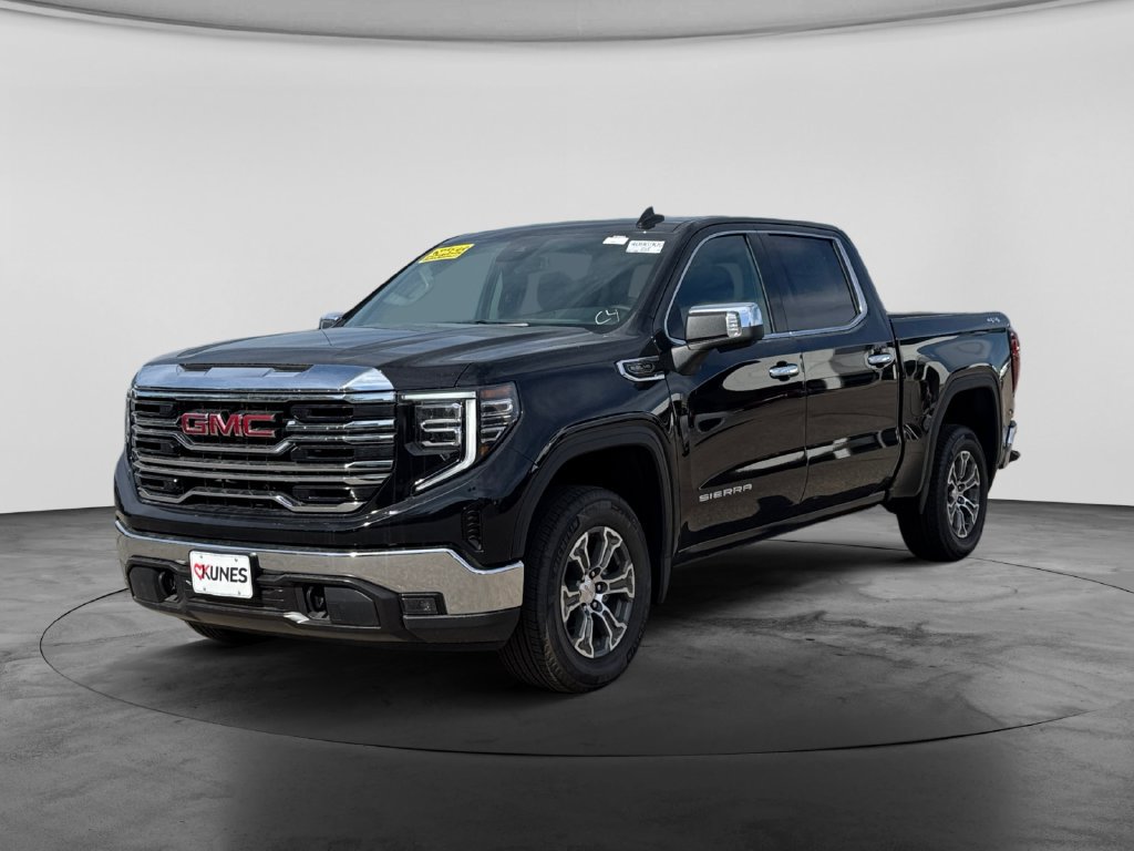 Used 2026 GMC Sierra 1500 SLT w/ SLT Convenience Package AWD/4WD image 5