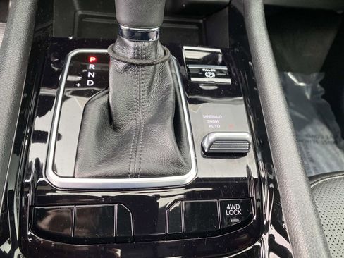 Used 2022 Jeep Compass Limited w/ (RED) Package image 17