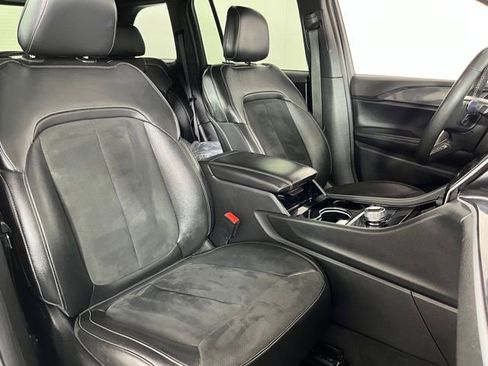 Used 2023 Jeep Grand Cherokee Altitude AWD/4WD image 43