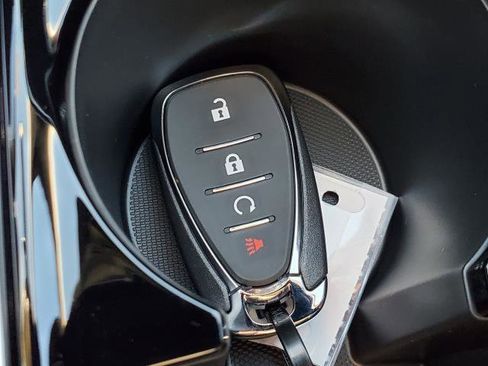 New 2026 Chevrolet Trax LT image 17