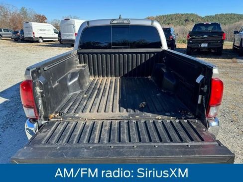 Used 2019 Toyota Tacoma SR5 image 7
