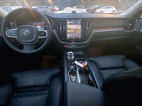 Used 2024 Volvo XC60 T8 Ultimate w/ Protection Package Premier image 21