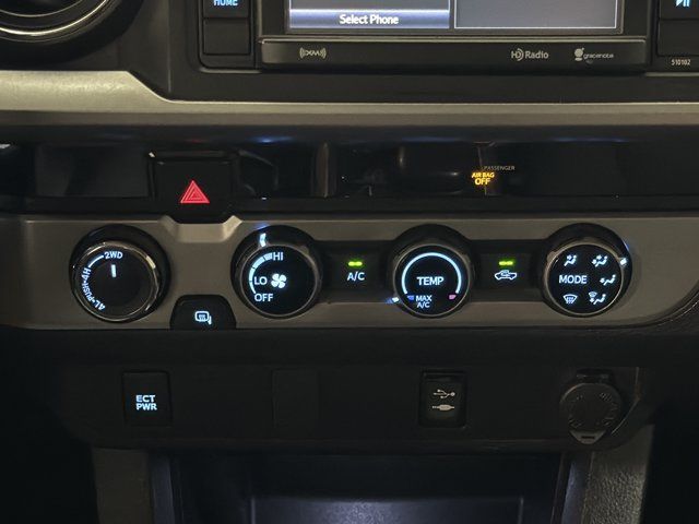Used 2017 Toyota Tacoma SR5 w/ Tow Package AWD/4WD image 32