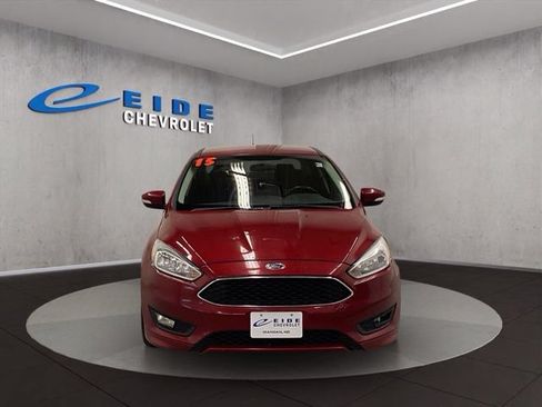 Used 2015 Ford Focus SE w/ SE Sport Package FWD image 8