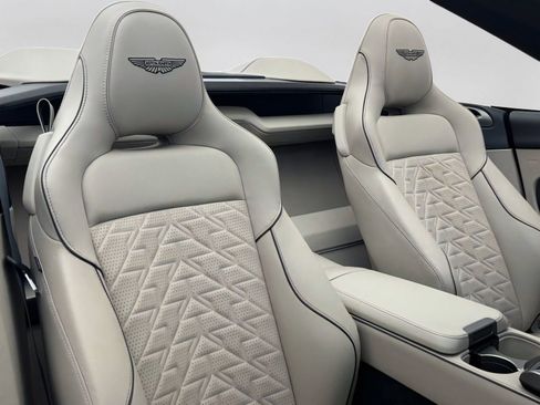 New 2026 Aston Martin Vanquish Convertible RWD image 45