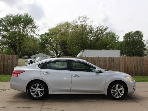 Used 2015 Nissan Altima 2.5 SL image 12