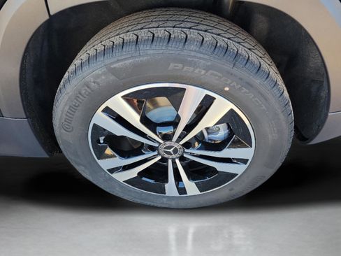 Certified 2026 Mercedes-Benz GLB 250 image 31