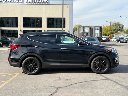 Used 2018 Hyundai Santa Fe Sport 2.0T AWD/4WD image 8