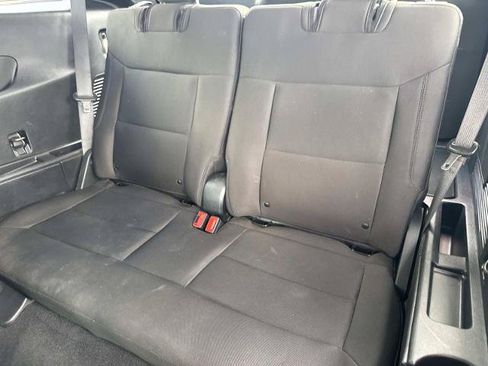 Certified 2021 Ford Explorer XLT RWD image 15