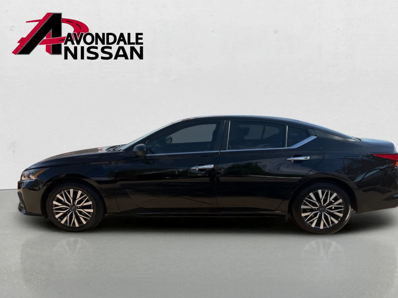 Certified 2025 Nissan Altima 2.5 SV FWD image 3