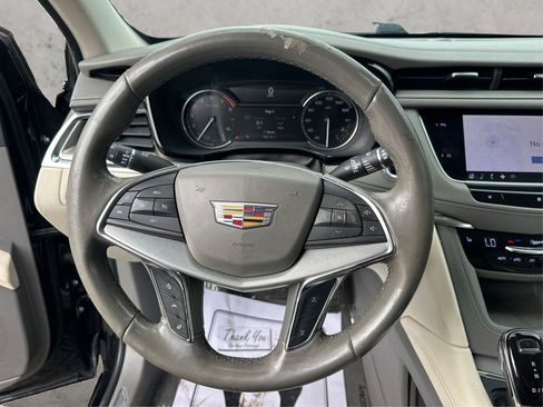 Used 2020 Cadillac XT5 Premium Luxury FWD image 27