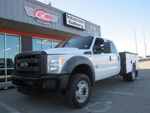 Used 2011 Ford F550 4x4 Crew Cab Super Duty w/ Payload Upgrade Pkg image 2