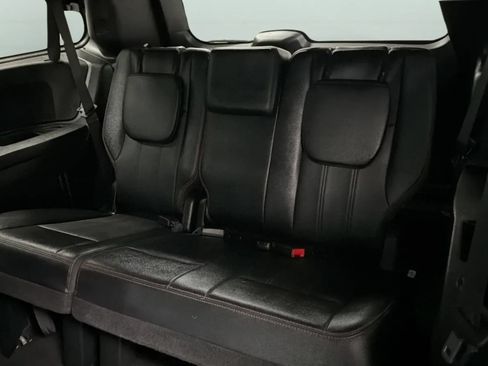 Used 2019 Dodge Grand Caravan GT FWD image 22