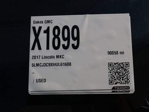 Used 2017 Lincoln MKC Reserve FWD image 40