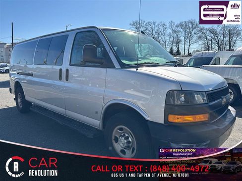 Used 2020 Chevrolet Express 3500 LS RWD image 1