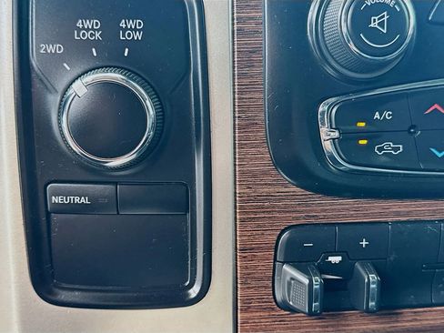 Used 2018 RAM 2500 Laramie w/ Protection Group image 20