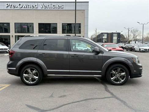 Used 2015 Dodge Journey Crossroad w/ Flexible Seating Group FWD image 8