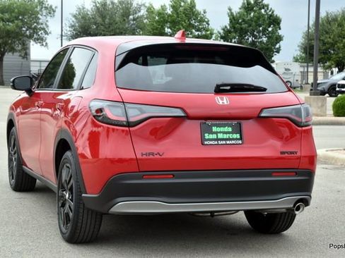 New 2026 Honda HR-V Sport image 4