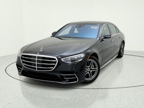 New 2026 Mercedes-Benz S 580e 4MATIC Sedan image 2