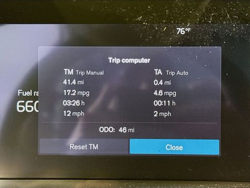 New 2026 Volvo XC60 B5 Ultra w/ Protection Package Premier AWD/4WD image 12