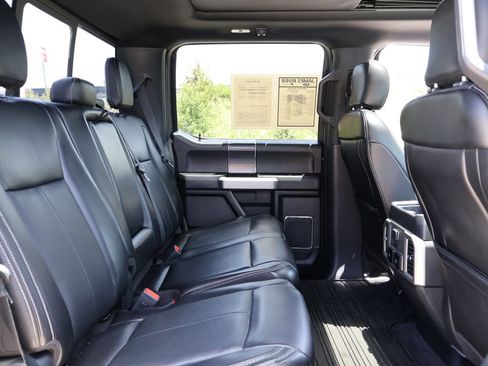 Used 2020 Ford F150 Lariat w/ Equipment Group 502A Luxury AWD/4WD image 13