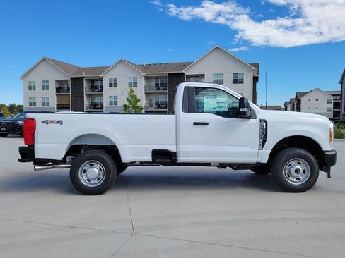 New 2026 Ford F250 XL image 2