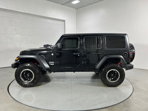 Used 2018 Jeep Wrangler Unlimited Sport S image 21
